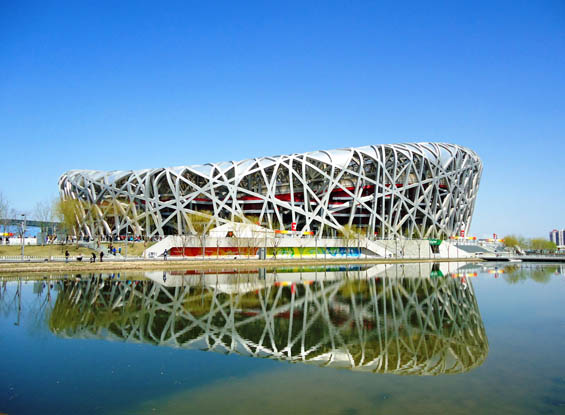 國(guó)內(nèi)和國(guó)外鋼結(jié)構(gòu)的不同之處，廠家都不清楚