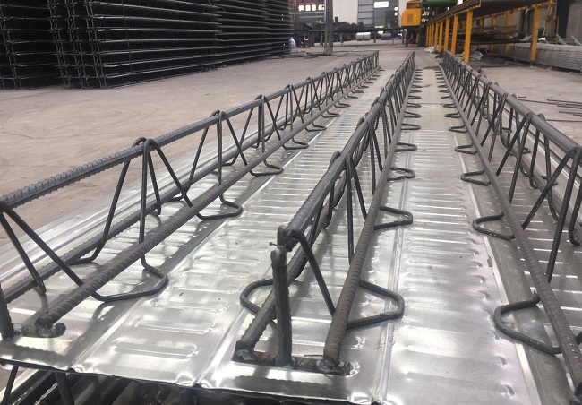 影響鋼筋桁架樓承板TD4-90價(jià)格變動的因素