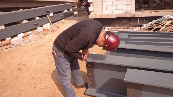 鋼結(jié)構(gòu)工程常見(jiàn)問(wèn)題