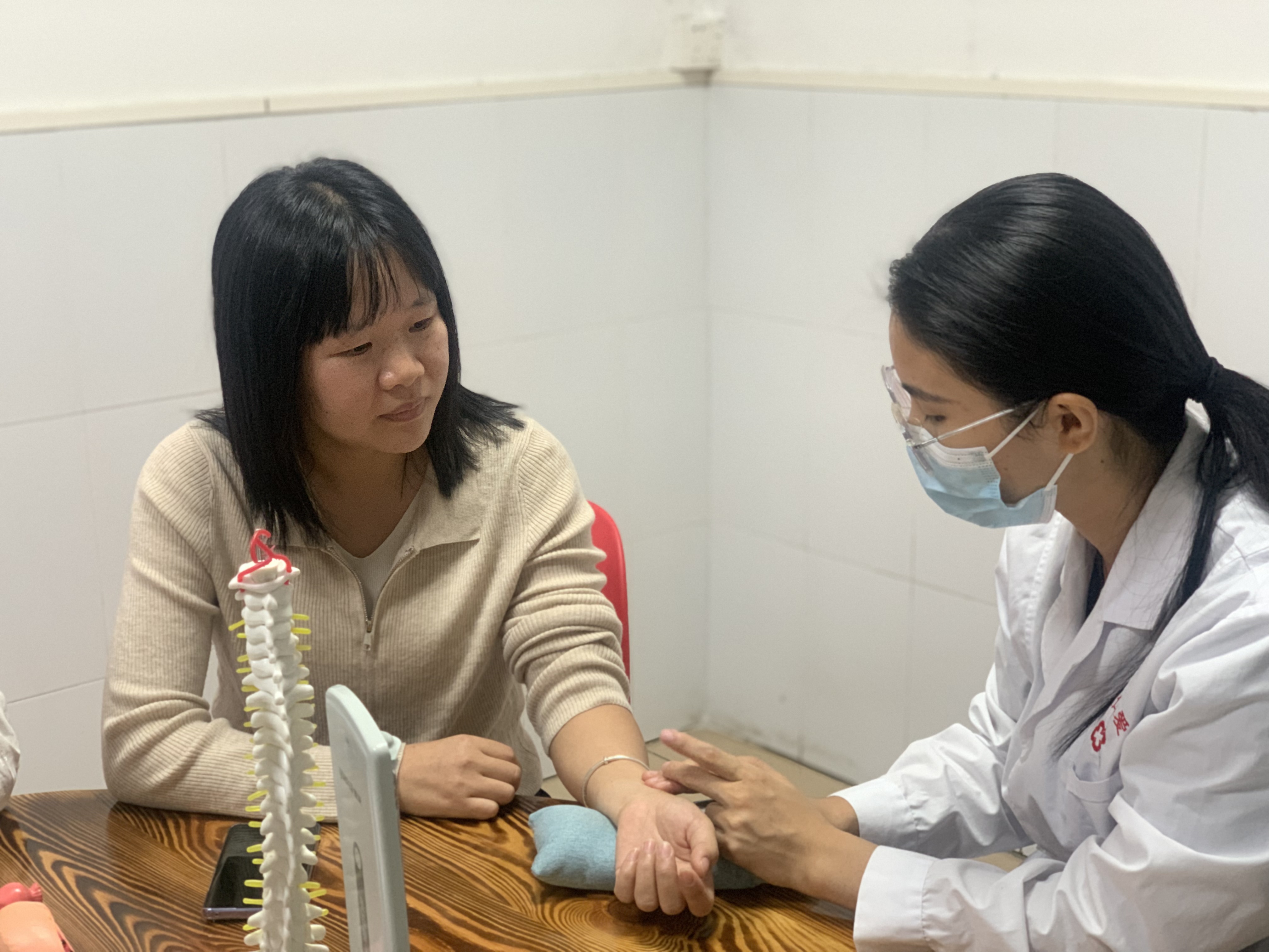 宏展拉伸膜廠家開展員工體檢、義診廣受好評(píng)